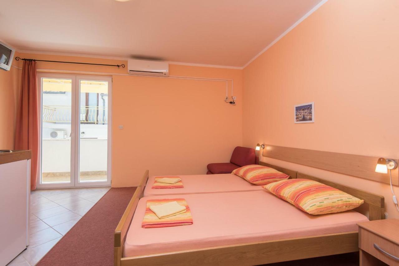 Apartmani Villa Lidija Orebić Екстериор снимка