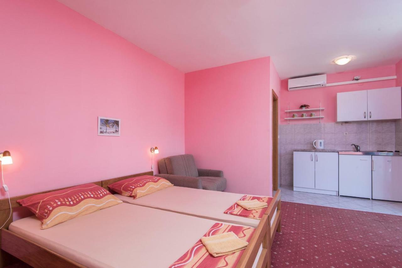 Apartmani Villa Lidija Orebić Екстериор снимка